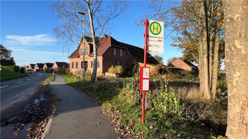 Auf diesem Grundstück soll das Feuerwehrgerätehaus Este in Königreich errichtet werden.