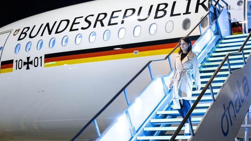 Baerbock reist für eine Woche ans andere Ende der Welt Auf diplomatischer Mission: Außenministerin Annalena Baerbock ist im australischen Adelaide eingetroffen.