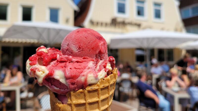 Nach Insolvenz: Gastronom will Traditions-Café Brüning in Otterndorf retten Auf ein Eis ins Café Brüning: Das Traditionshaus am Otterndorfer Kirchplatz ist seit vielen Jahren beliebter Anlaufpunkt für Einheimische und Urlauber gleichermaßen. Doch das Café ist in eine wirtschaftliche Schieflage geraten.
