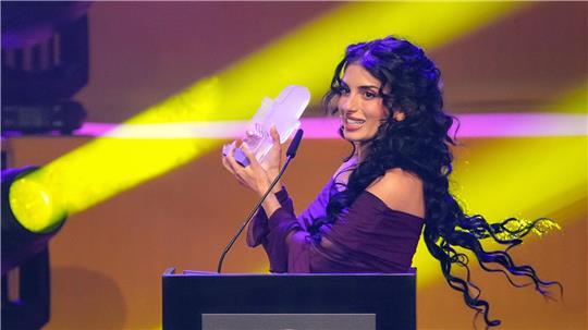 Auf einer Preisgala statt im Spätkauf: Sara Arslan.