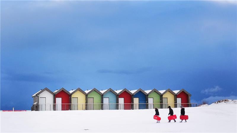 Auf geht’s zum Schlittenfahren in Blyth in Großbritannien.