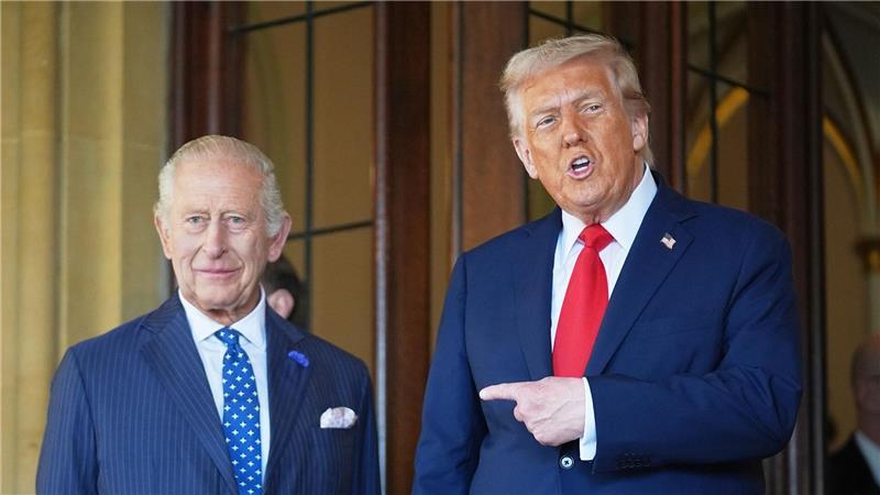 Auftritt in Windsor: Trump neben König Charles III.