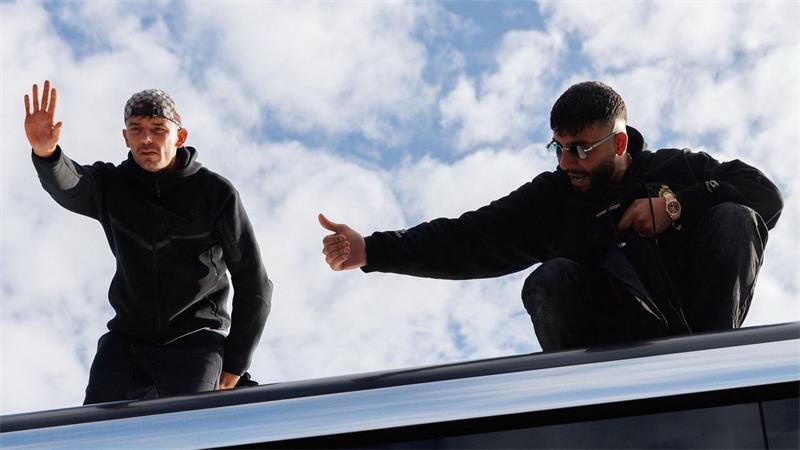 Auftritt von Rapper Capital Bra und Samra in Kreuzberg