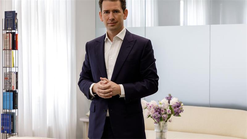 Kurz als Mahner - Österreichs Ex-Kanzler wird 40 Aus Sicht von Österreichs Ex-Kanzler Sebastian Kurz unterschätzen viele EU-Bürger noch die KI-Revolution.