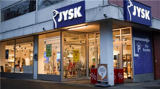 Aus dem Gartenbereich des Möbelhändlers Jysk sind in Buchholz und Tostedt Garnituren gestohlen worden.