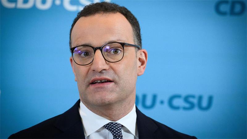 Aus dem Umfeld des Unionsfraktionschefs heißt es: „Jens Spahn leitet grundsätzlich aus seinem Privatleben keine politischen Forderungen ab.“ (Archivbild)