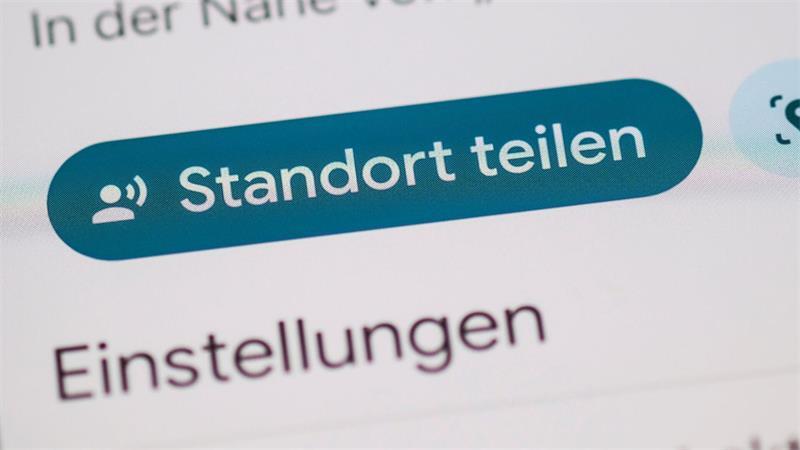 Alle Freunde wissen, wo ich bin - immer eine gute Idee? Aus den Standort-Daten von Personen kann man auch viel herauslesen. (Symbolbild)