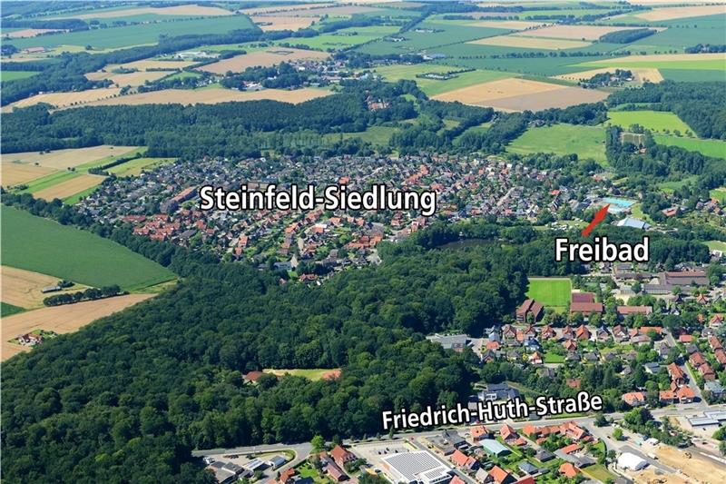 Aus der Luft wird deutlich: Die Siedlung am Steinfeld ist ein kompaktes Wohngebiet , umgeben von Feldern und Wald. Foto: Elsen