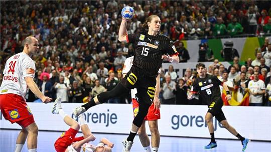 Aus der Traum vom Finale: Juri Knorr und die DHB-Auswahl mussten sich Dänemark knapp geschlagen geben.