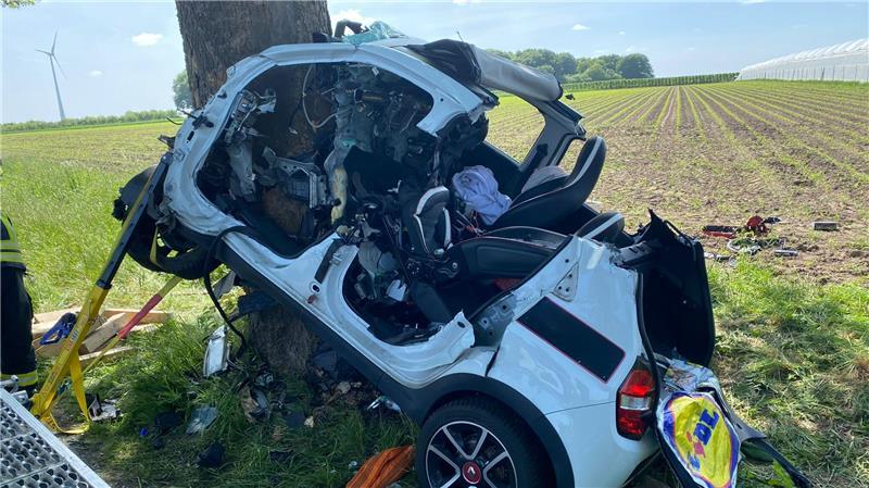 Aus diesem Renault Twingo wurde Kaja befreit.