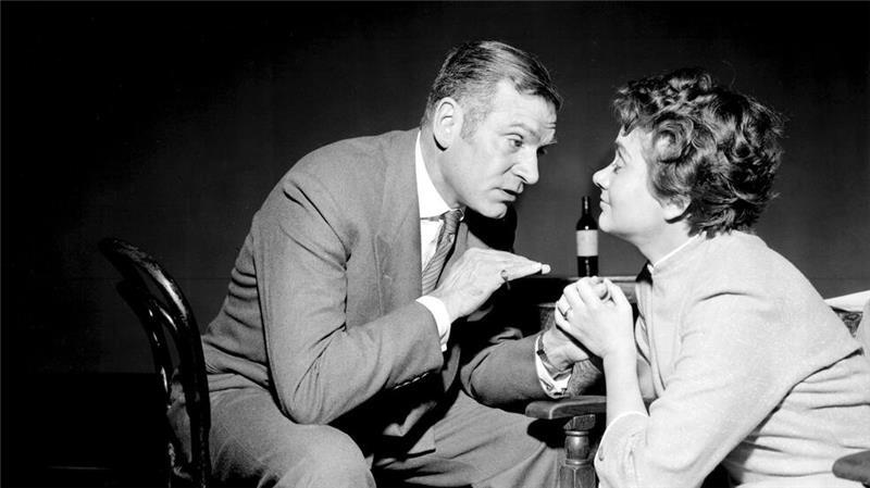 Von England nach Hollywood: Joan Plowright gestorben Aus einer Affäre mit Laurence Olivier wurde eine Ehe.