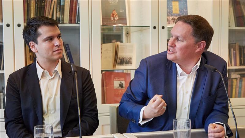 Hamburg Ballett: Aus für Ballettintendant Demis Volpi Ausgetanzt: Der Hamburger Ballettchef Demis Volpi wird das Hamburger Ballett nicht weiter leiten. (Archivbild)