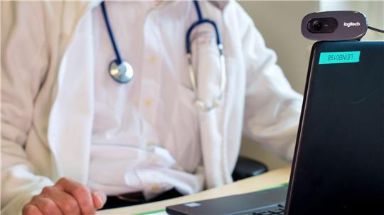 Ausländische Ärzte stabilisieren das deutsche Gesundheitssystem. (Symbolbild)