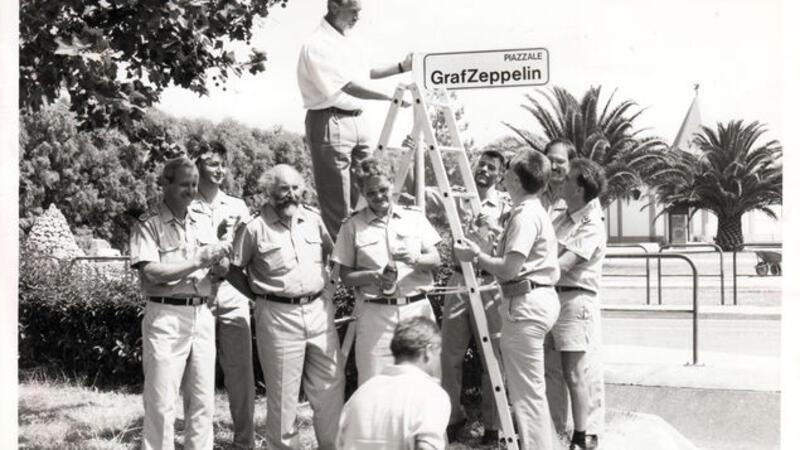 60 Jahre MFG 3 in Nordholz: Spektakuläre Notlandung und das Ende des Kalten Kriegs Auslandseinsatz in Elmas-Sardinien. Aus diesem Anlass musste es eine Piazzale MFG 3 geben.