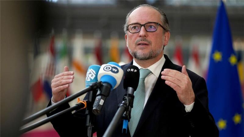 Außenminister Alexander Schallenberg soll in Österreich übergangsweise auch als Bundeskanzler dienen.