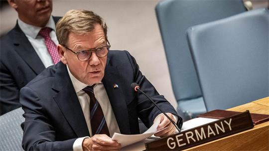 Außenminister Johann Wadephul (CDU) wird Russland in einer Sitzung des UN-Sicherheitsrates eine Eskalation der hybriden Angriffe in Europa vor.