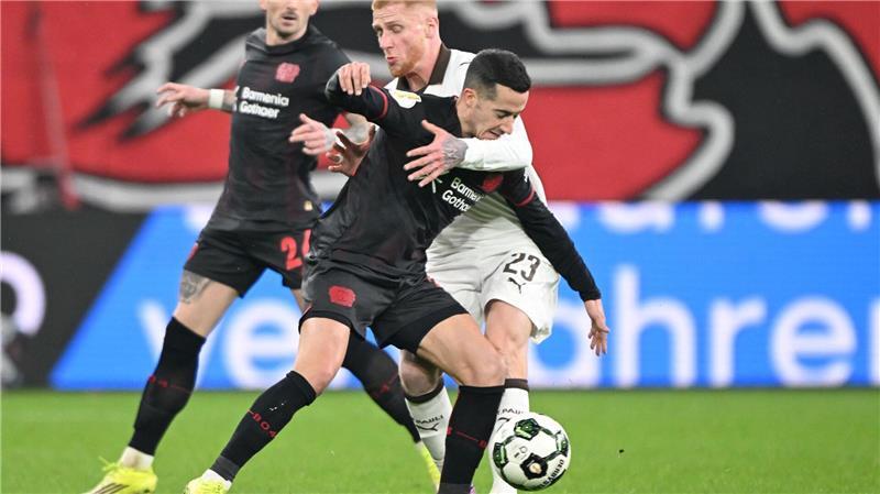 Außenseiter St. Pauli machte es Bayer Leverkusen nicht leicht.