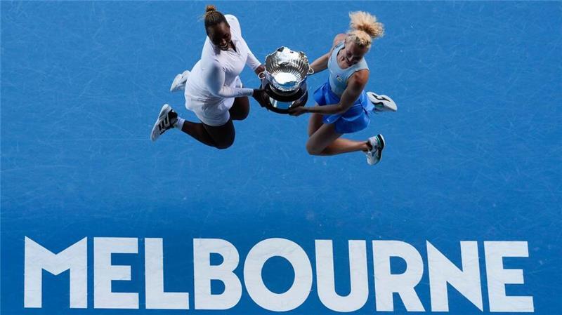 Australian Open: Siniaková und Townsend jubeln mit Doppeltitel