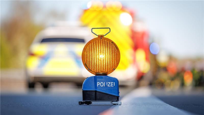 Autofahrer müssen sich auf der Autobahn im Emsland auf eine Sperrung einstellen. (Symbolbild)