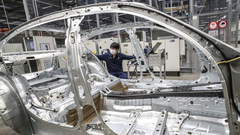 Autoproduktion im nordostchinesischen Shenyang. Laut dem Statitischen Bundesamt ist der chinesische Anteil an den Importen reiner Elektroautos zuletzt deutlich gestiegen.