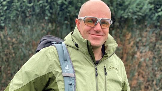 Autor und Schauspieler Oliver Strotmann aus Buxtehude ist neuer stellvertretender AfD-Vorsitzender.