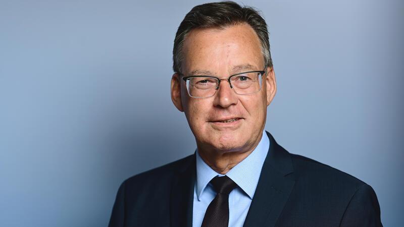 Axel Gedaschko vertritt die Interessen von knapp 3000 Unternehmen und 13 Millionen Mietern.
