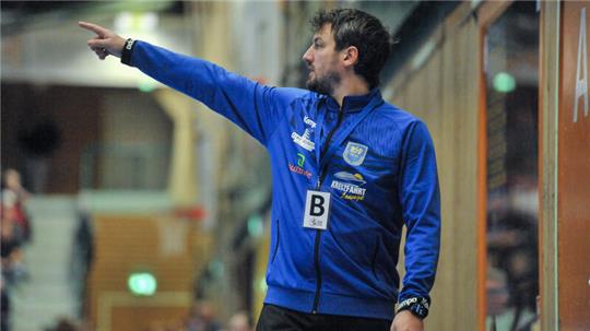 BSV-Coach Adrian Fuladdjusch sieht in Rostock eine starke Offensivleistung.