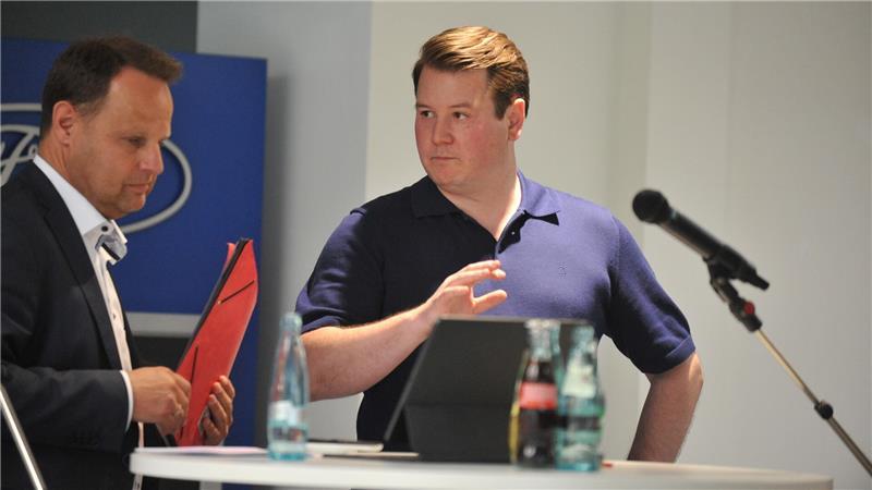 Mit der „Vision 2030“ zurück nach Europa – BSV setzt sich große Ziele BSV-Geschäftsführer Timm Hubert beim Sponsorenabend.