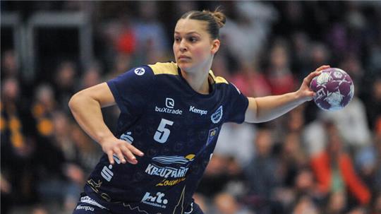 BSV-Handballerin Maj Nielsen knickte im Spiel gegen die Schwedinnen um.
