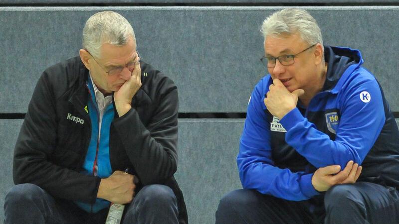 BSV-Manager Peter Prior und Bundesliga-Trainer Dirk Leun wollen optimale Trainingsbedingungen für die Handball-Bundesliga und den Nachwachs.