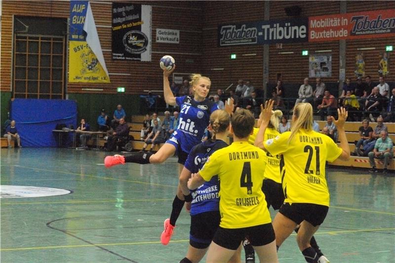 BSV-Rückraumspielerin Annika Lott erzielte fünf Tore. Foto: Berlin