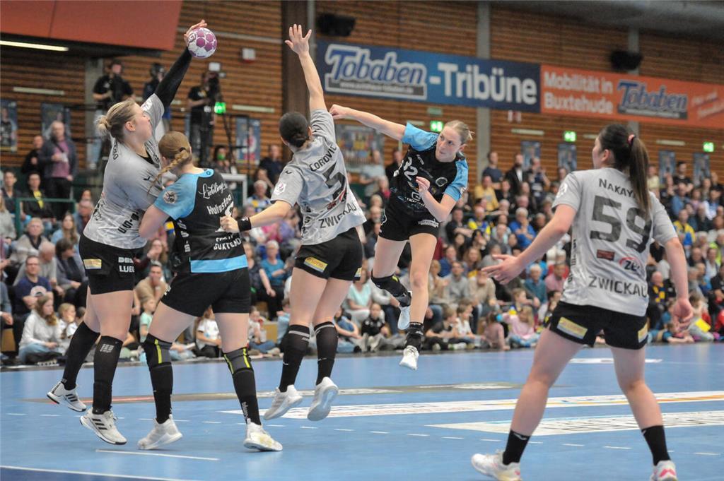 BSV feiert einen Heimsieg gegen Zwickau.