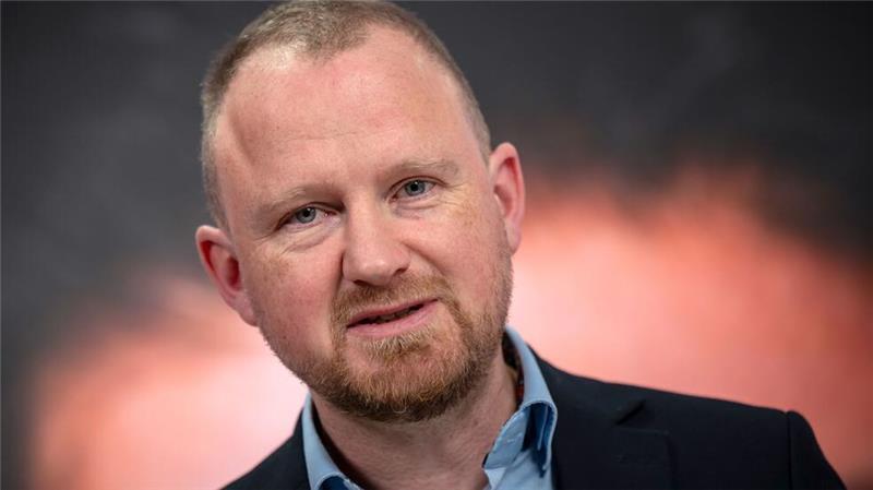 BSW-Generalsekretär Christian Leye kündigt eine Selbstverpflichtung für einen fairen Wahlkampf an. (Archivbild)