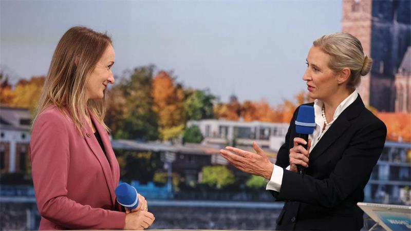 Wagenknecht-Partei als Königsmacherin? BSW-Spitzenkandidatin Claudia Wittig und AfD-Bundesvorsitzende Alice Weidel standen gemeinsam in einer Wahlsendung.
