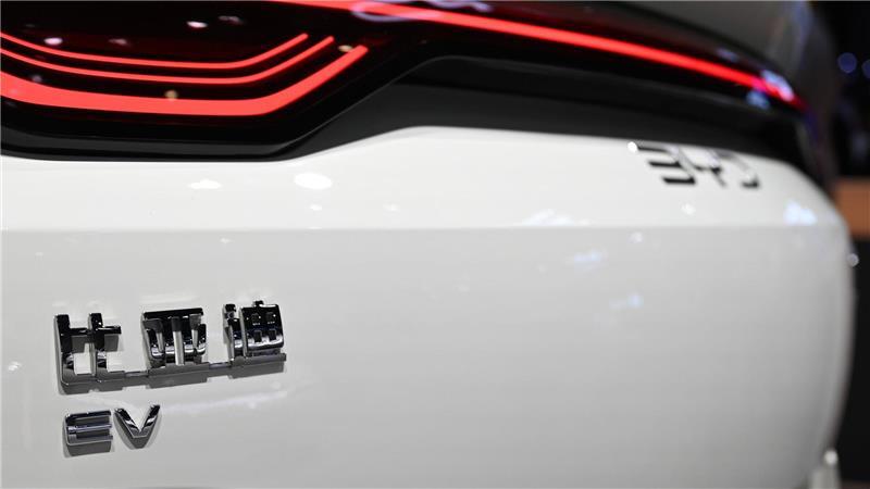 BYD aus China verkaufte 2024 erstmals mehr E-Autos als der bisherige Marktführer Tesla. (Archivfoto)
