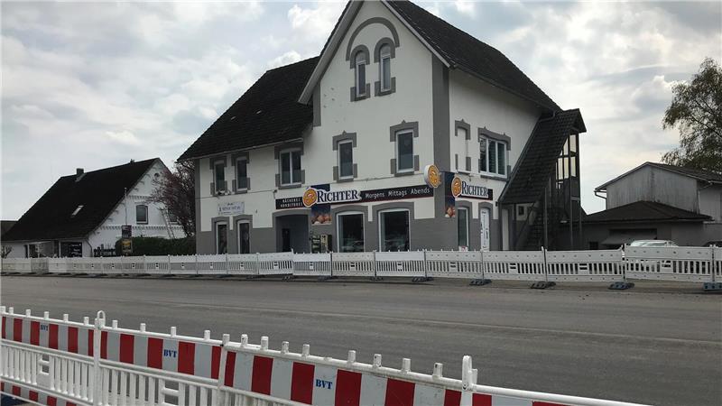 Bäckerei Richter an der Ortsdurchfahrt.
