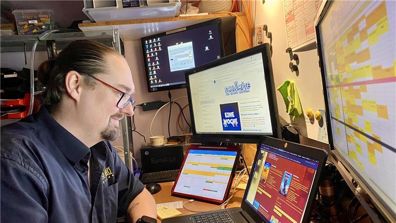 Balimann in seinem Büro: „Hier spiele ich immer Filmtetris.“