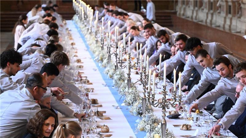 Bankett für die schwedische Königin - Silvia bekommt die Bayerische Staatsmedaille