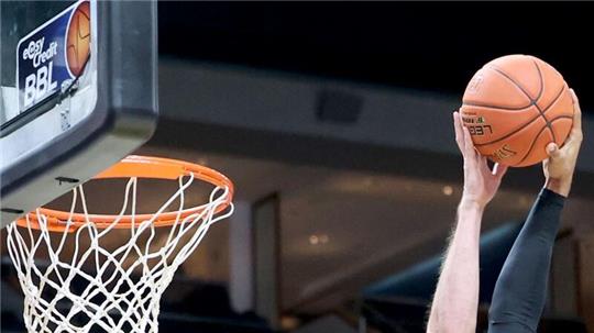 Basketball-Bundesliga im Veolia Towers in Hamburg.