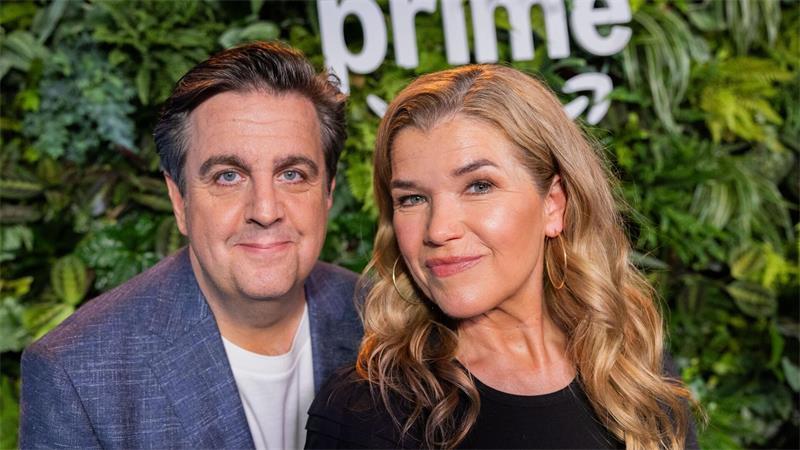 Bastian Pastewka und Anke Engelke sind wieder Ralf und Maria – ihre neue Serienstaffel „Perfekt Zusammen?!“ ist ab Ende Januar bei Prime Video im Programm.