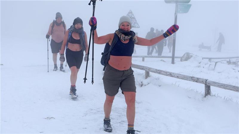 Bauchfrei beim Extremwandern auf dem Brocken