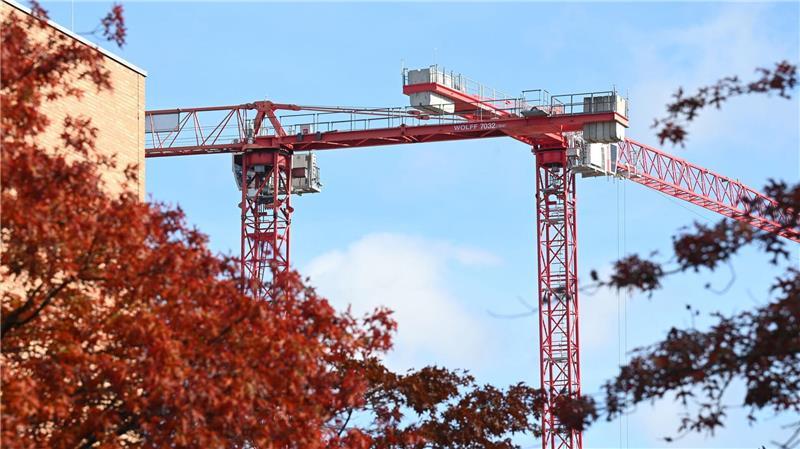 Wohnungsbau soll schneller gehen Bauen soll in Deutschland künftig schneller gehen. (Archivbild)