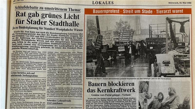 Bauern müssen ihr Gemüse weggkippen - und blockieren aus Protest das AKW in Stade.