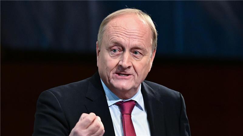 Warum die 99-Cent-Butter für Ärger sorgt Bauernpräsident Rukwied: 99 Cent für ein Päckchen Butter sind inakzeptabel. (Archivbild)