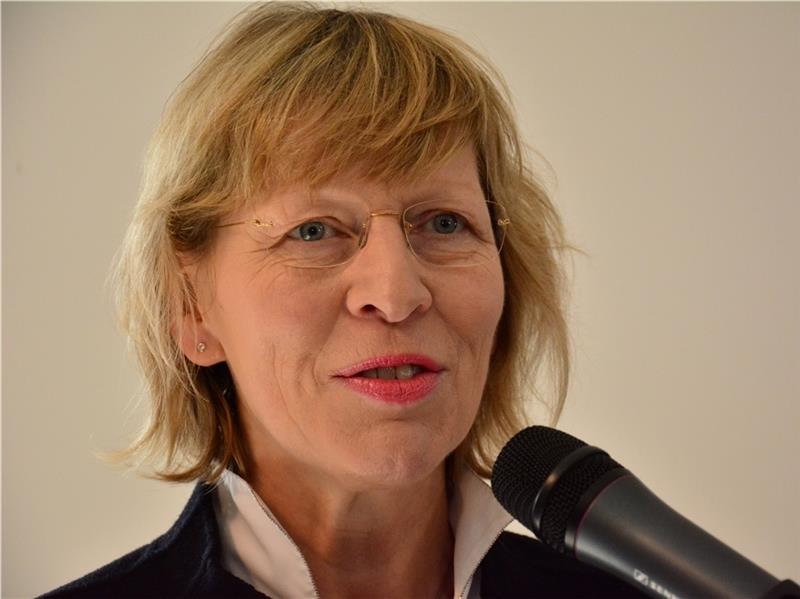 Bausenatorin Dr. Dorothee Stapelfeldt sprach Grußworte bei der Eröffnungsfeier. Foto Beneke