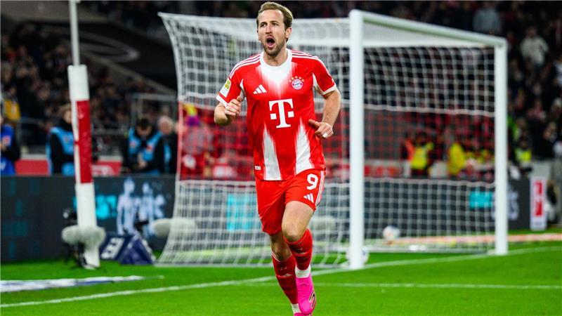 Bayern-Stürmer Kane genügten 30 Minuten, um seine Saisontore 15 bis 17 zu erzielen.