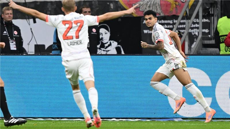 Bayerns Luis Díaz war mit zwei Toren und einer Vorlage Matchwinner in Frankfurt.