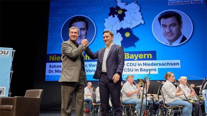 Bayerns Ministerpräsident und CSU-Chef Markus Söder (l) unterstützt Niedersachsens CDU vor der Kommunalwahl.