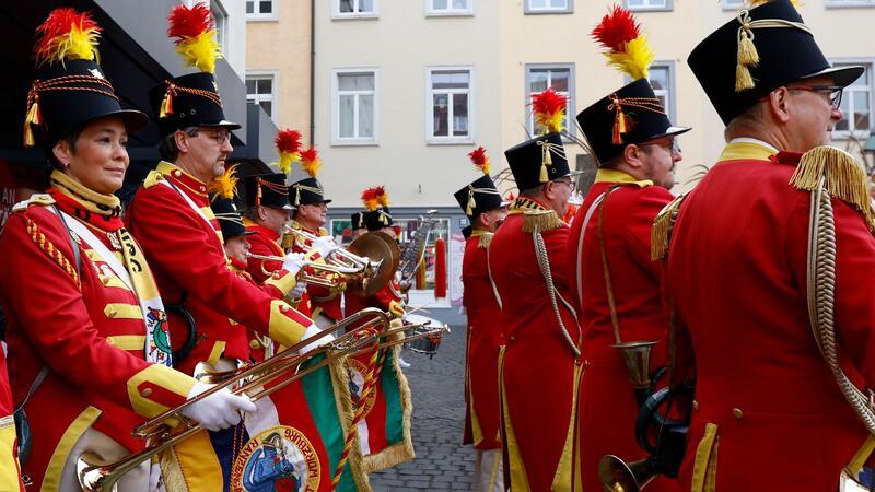 Bayerns Narren starteten 2022 in die Faschingssession.