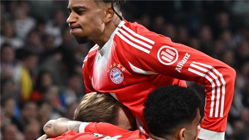 Offensiv ins Finale: Kompany kennt nur einen Stil gegen PSG Bayerns Trumpf: Der 100-Tore-Sturm mit Harry Kane (l), Luis Díaz (r) und Michael Olise (oben) vereint beim Jubel. (Archivbild)